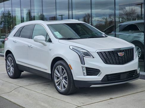 New 2026 Cadillac XT5 Premium Luxury w/ Driver Assist Package FWD image 7
