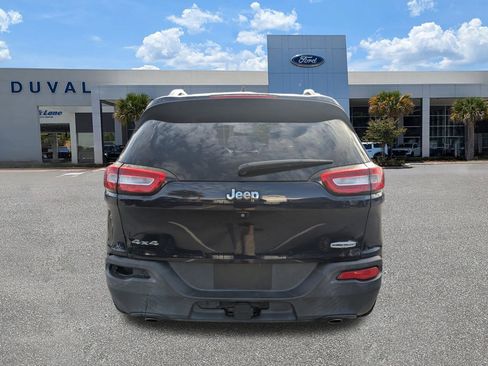 Used 2014 Jeep Cherokee Latitude w/ Comfort/Convenience Group image 5