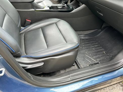 Used 2024 Buick Envista Sport Touring w/ Convenience I Package FWD image 10