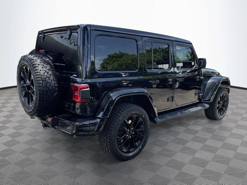 Used 2021 Jeep Wrangler Unlimited Sahara AWD/4WD image 6