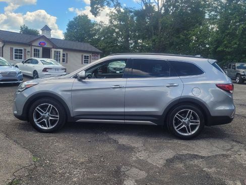Used 2017 Hyundai Santa Fe Limited AWD/4WD image 5