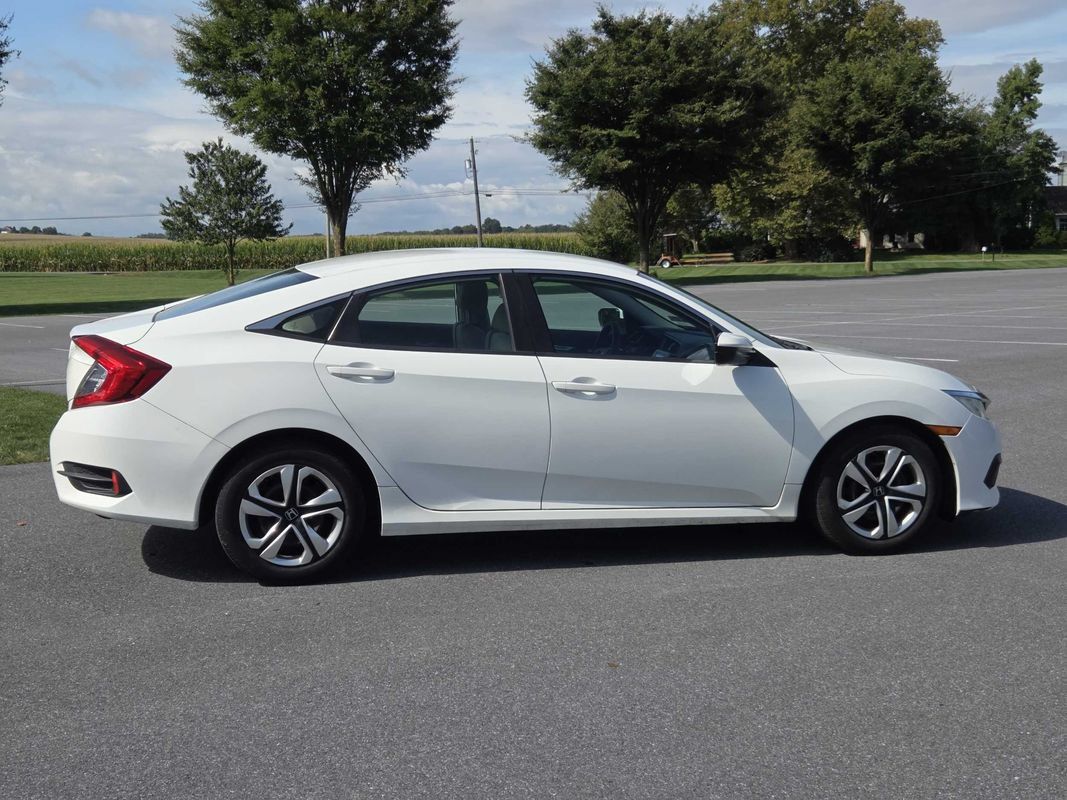 Used 2016 Honda Civic LX image 9