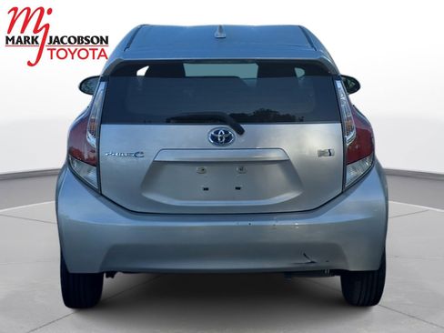 Used 2016 Toyota Prius C Four image 6