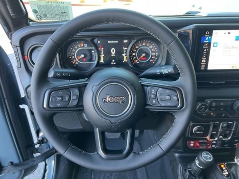 New 2026 Jeep Gladiator Rubicon image 11