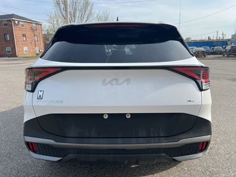 Used 2023 Kia Sportage X-Pro AWD/4WD image 4