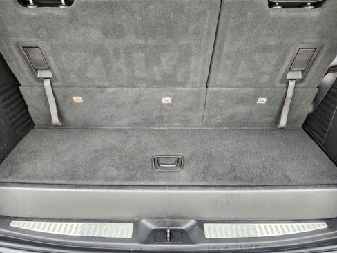 Used 2019 Chevrolet Tahoe LT RWD image 33