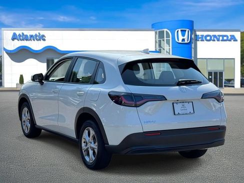Certified 2024 Honda HR-V LX image 6