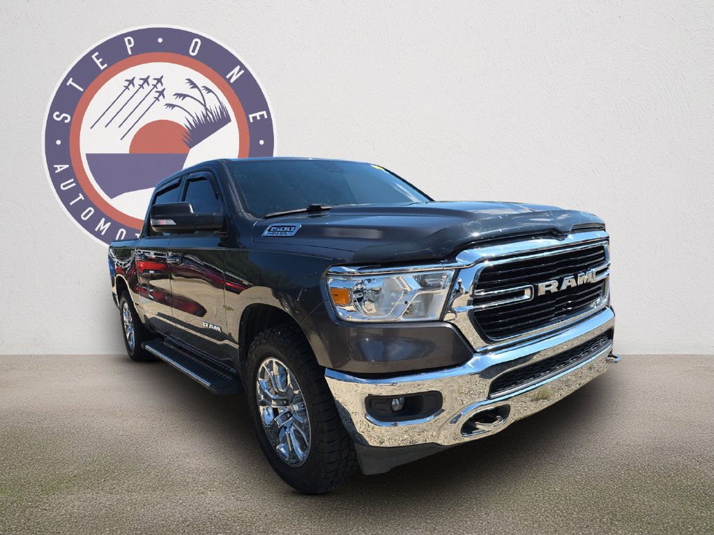 Used 2020 RAM 1500 Big Horn AWD/4WD image 2