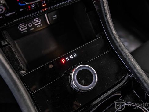 Used 2021 Jeep Grand Cherokee L Laredo w/ Luxury Tech Group I image 30