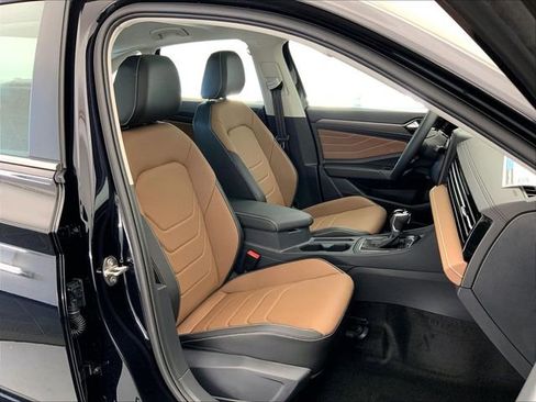 New 2026 Volkswagen Jetta SEL FWD image 11
