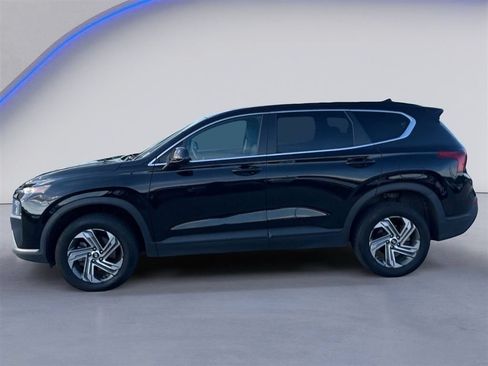 Used 2023 Hyundai Santa Fe SE AWD/4WD image 3