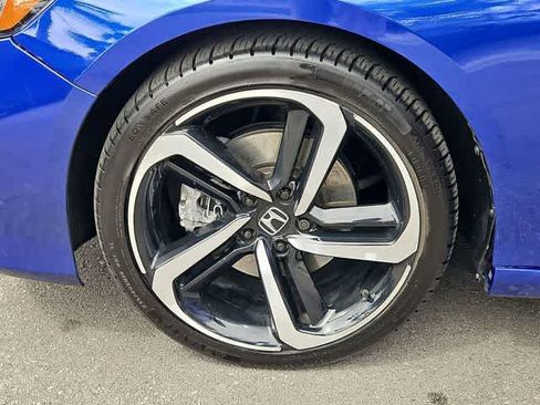 Used 2022 Honda Accord Sport image 14