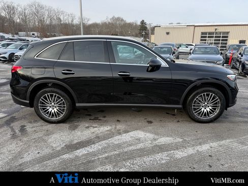 New 2026 Mercedes-Benz GLC 300 GLC 300 image 9
