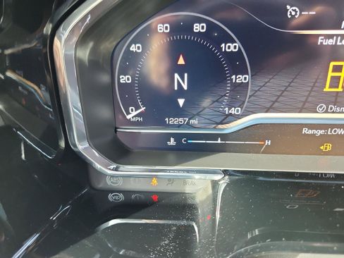 Certified 2023 GMC Sierra 1500 SLT w/ SLT Convenience Package image 24