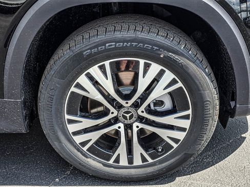 New 2026 Mercedes-Benz GLB 250 4MATIC image 9