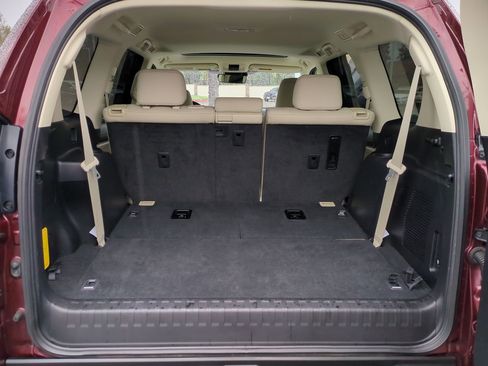 Used 2020 Lexus GX 460 Premium image 30