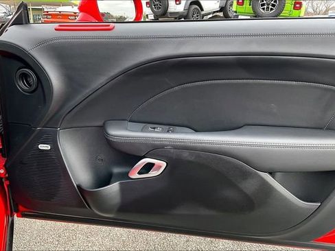 Used 2023 Dodge Challenger SXT w/ Plus Package image 25