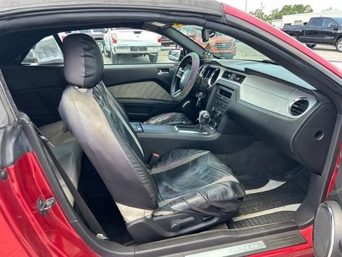 Used 2012 Ford Mustang Premium RWD image 11