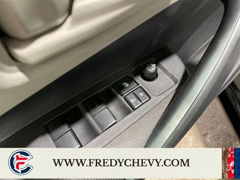 Used 2025 Toyota Corolla LE image 15