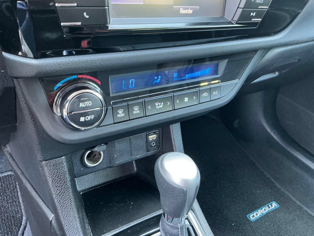 Used 2014 Toyota Corolla S FWD image 22