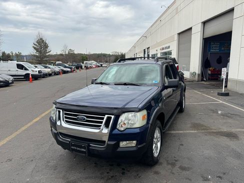 Used 2008 Ford Explorer Sport Trac XLT image 9