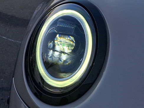 Used 2024 MINI Cooper S FWD image 9