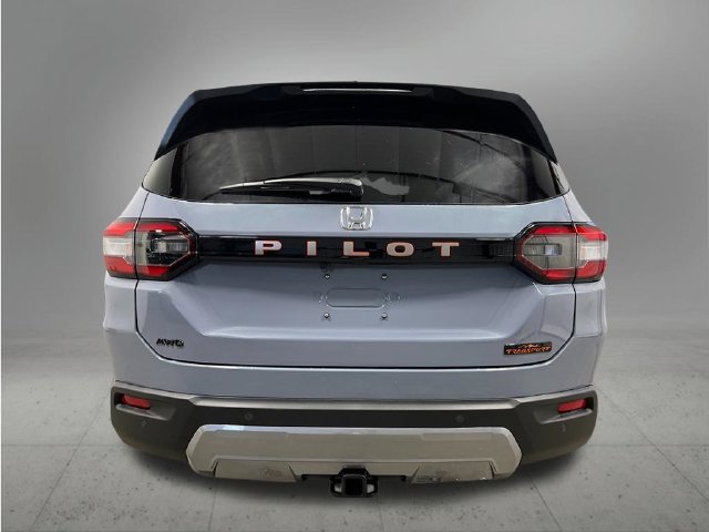 New 2026 Honda Pilot TrailSport image 4