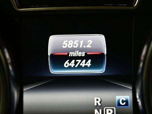 Used 2019 Mercedes-Benz GLE 400 4MATIC image 44