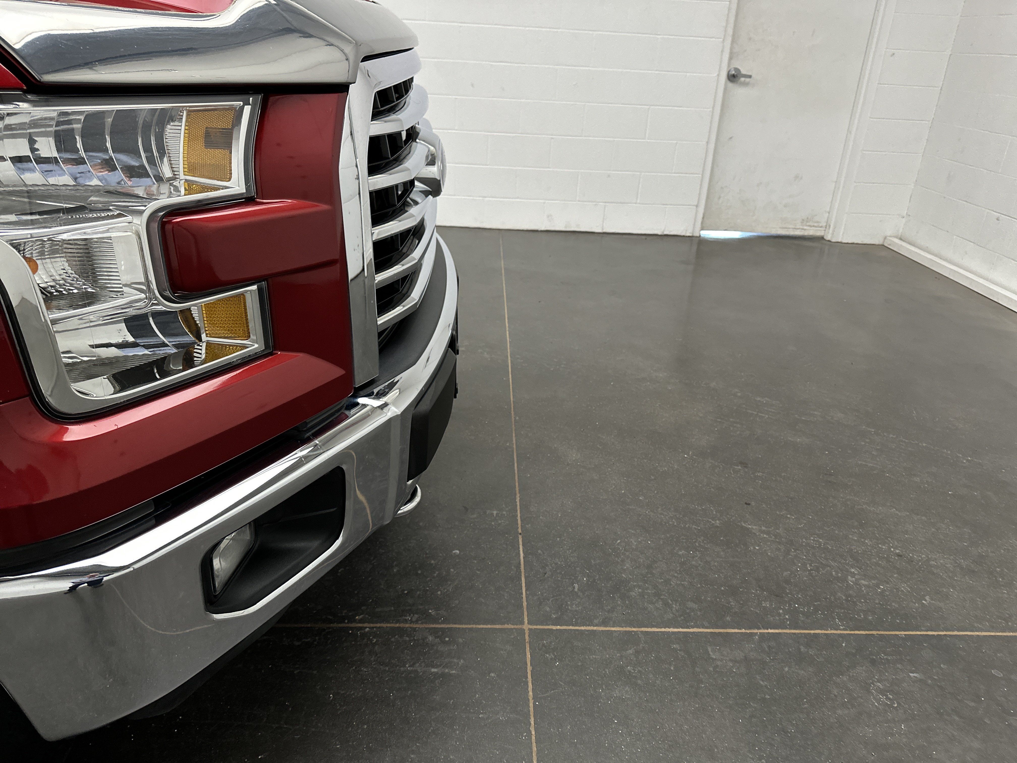 Used 2016 Ford F150 XLT w/ Equipment Group 301A Mid AWD/4WD image 2