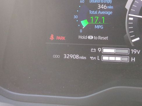 Used 2024 Toyota Sequoia Platinum image 15