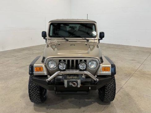 Used 2006 Jeep Wrangler Unlimited Rubicon AWD/4WD image 4