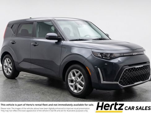 Used 2025 Kia Soul LX w/ LX Technology Package image 1