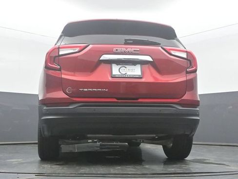 Used 2022 GMC Terrain SLE w/ Driver Convenience Package FWD image 47