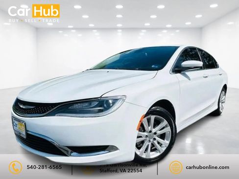 Used 2015 Chrysler 200 Limited w/ Convenience Group FWD image 3