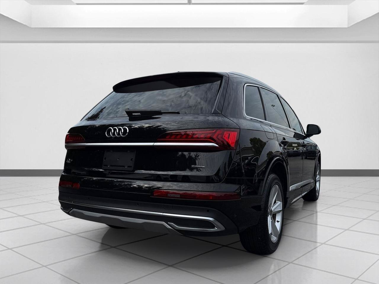 Used 2023 Audi Q7 2.0T Premium Plus AWD/4WD image 5