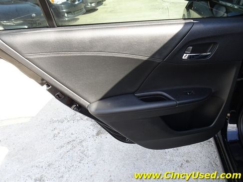 Used 2013 Honda Accord EX-L image 28