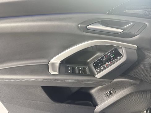 Used 2025 Audi Q5 Premium Plus w/ Premium Plus AWD/4WD image 20