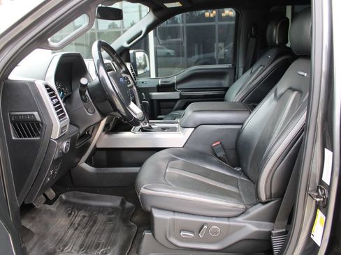 Used 2019 Ford F150 Platinum w/ FX4 Off-Road Package image 7