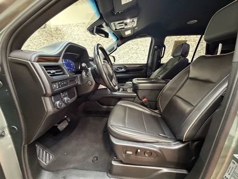 Used 2024 Chevrolet Tahoe Premier RWD image 18