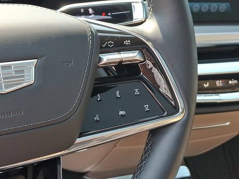 Certified 2026 Cadillac Lyriq Signature Luxury w/ Nappa Leather Package AWD/4WD image 21