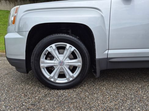 Used 2017 GMC Terrain SLE w/ LPO, Protection Package FWD image 28