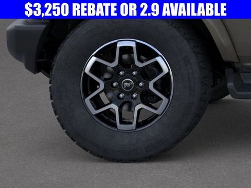 New 2025 Ford Bronco Outer Banks image 21