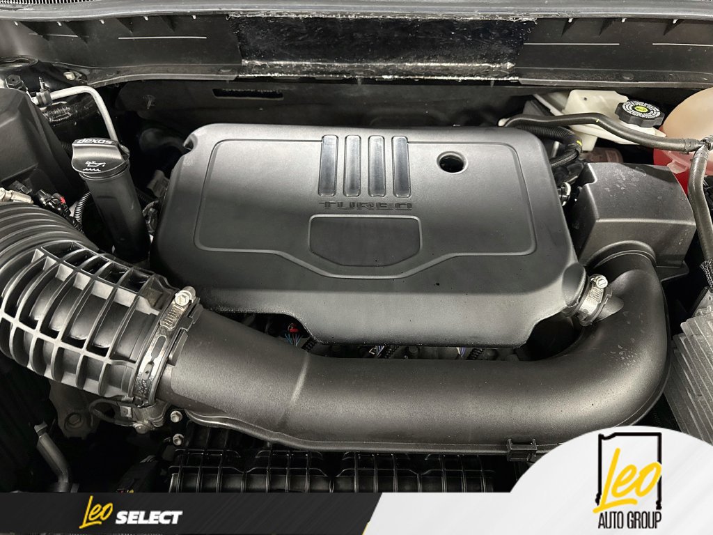 Used 2023 Chevrolet Blazer LT FWD image 29