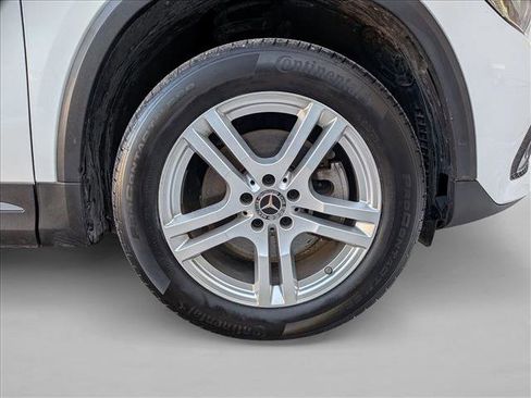 Used 2022 Mercedes-Benz GLA 250 4MATIC image 27