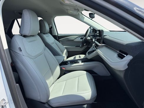 New 2026 Ford Explorer Active w/ Active Comfort Package AWD/4WD image 18