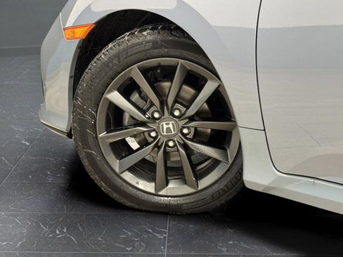 Used 2020 Honda Civic EX image 32