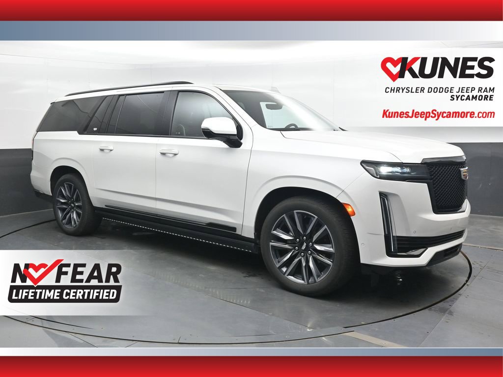 Used 2024 Cadillac Escalade ESV Sport Platinum w/ Heavy-Duty Trailer Package AWD/4WD image 1