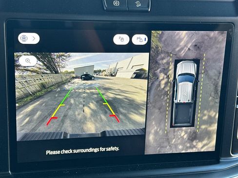 New 2026 Ford F250 Lariat w/ Lariat Ultimate Package image 17