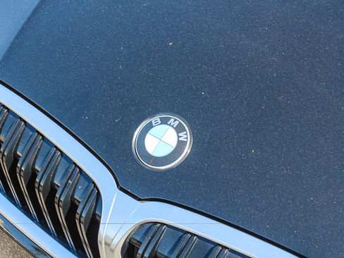 Certified 2023 BMW 330i Sedan w/ Premium Package RWD image 11