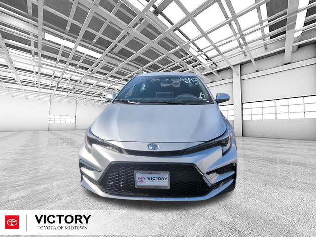 Used 2026 Toyota Corolla SE w/ SE Premium Package FWD image 10